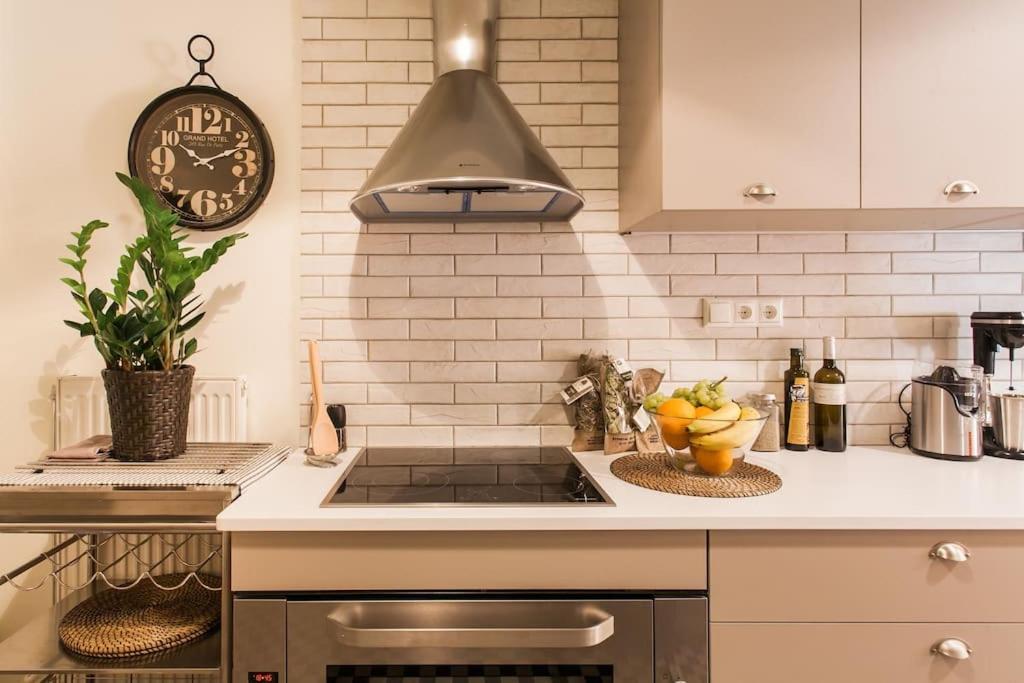 Luxurious Apartment Kolonaki Афины Экстерьер фото
